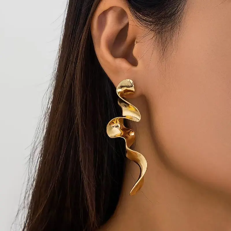 

Fashion Twisted Drop Earrings for Women Vintage Chunky Irregular Long Thick Stud Earrings Statement Wedding Jewelry Gifts