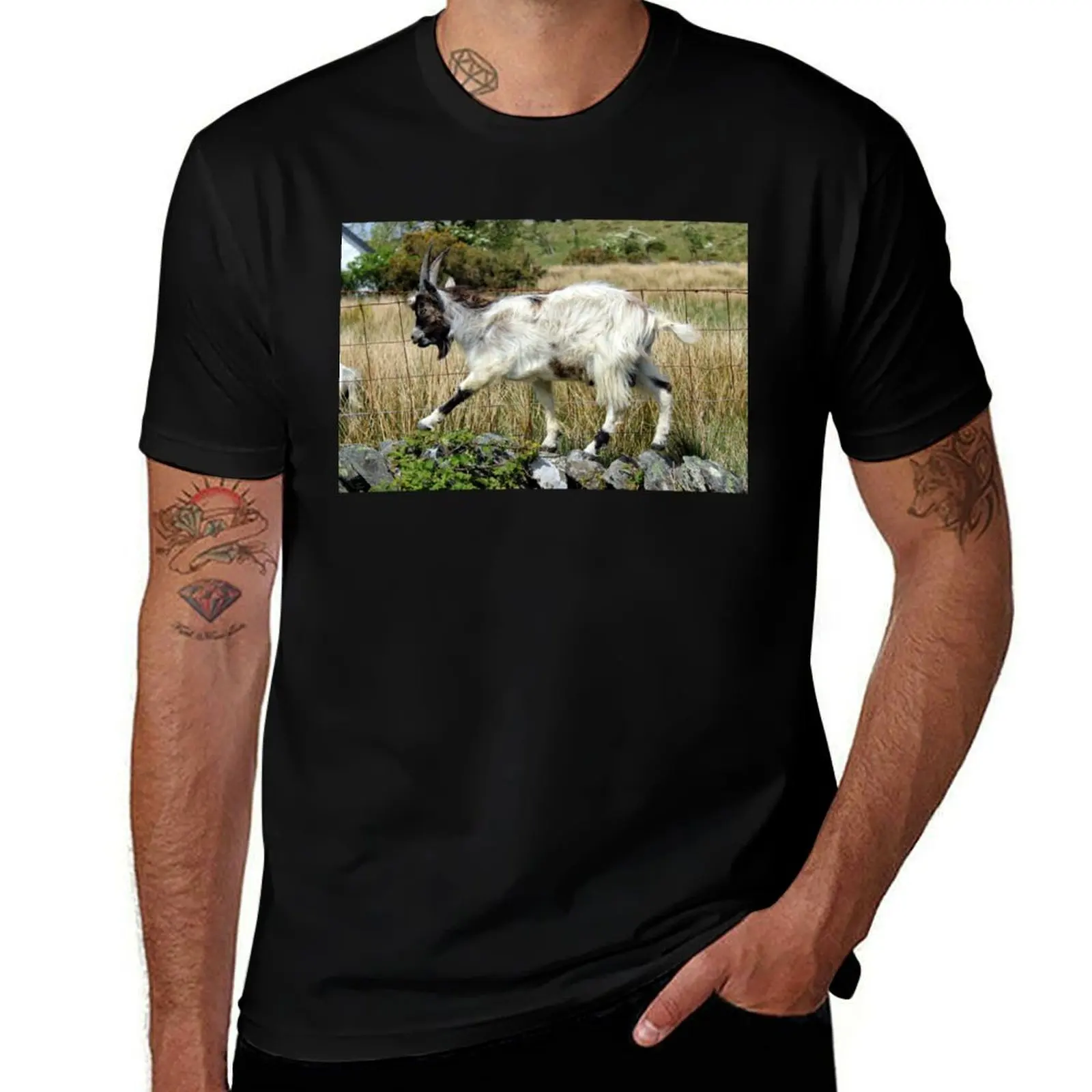 

kid goat T-Shirt valentines clothes designer shirts Funny t-shirt graphic tee shirt men clothes