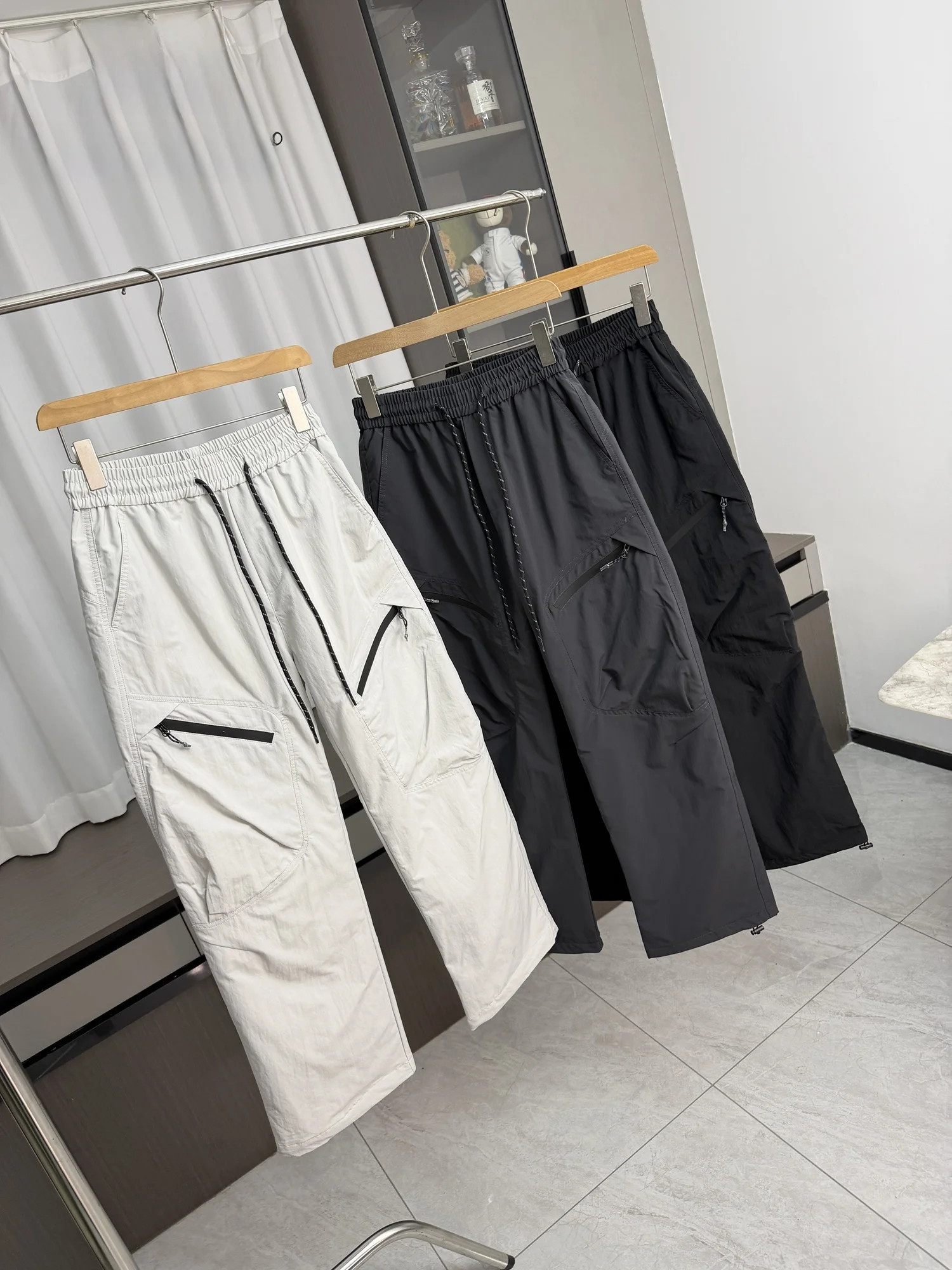 

Мужские зимние теплые повседневные пуховые брюки с эластичным поясом, 3D-крой, функциональные, ветрозащитные, для работы и повседневной носки