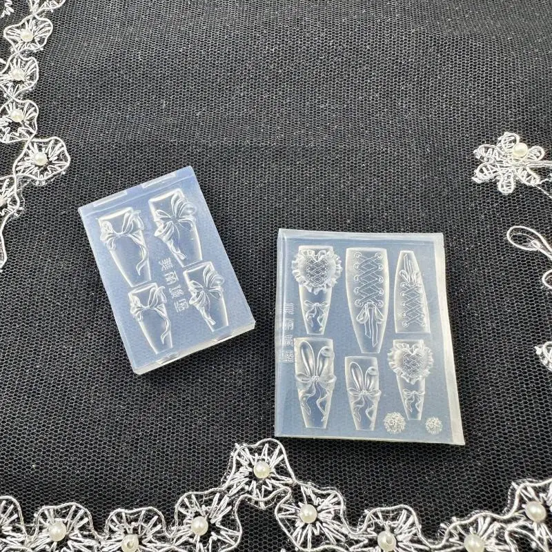 Crème Punk lapin ruban moule faucon paon amour oiseaux 3D acrylique moule Nail Art décorations ongles bricolage Silicone ongles moule