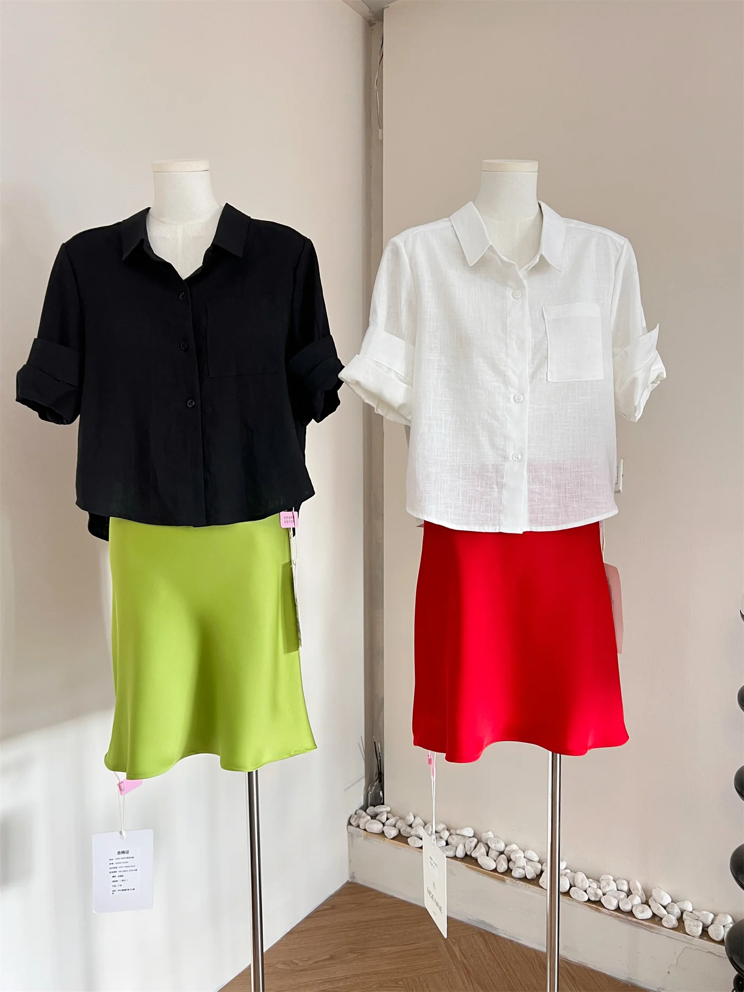 

Женская летняя элегантная тонкая короткая юбка из искусственного ацетата, женская однотонная атласная мини-юбка с высокой талией