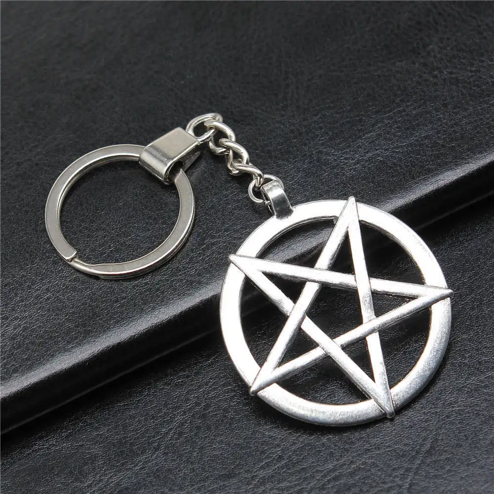 1pcs Inverted Pentagram Star Car Keychain Accesories Vintage Jewelry Gift Ring Size 30mm