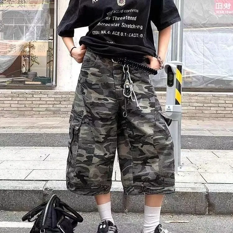 Камуфляжные рабочие брюки в стиле