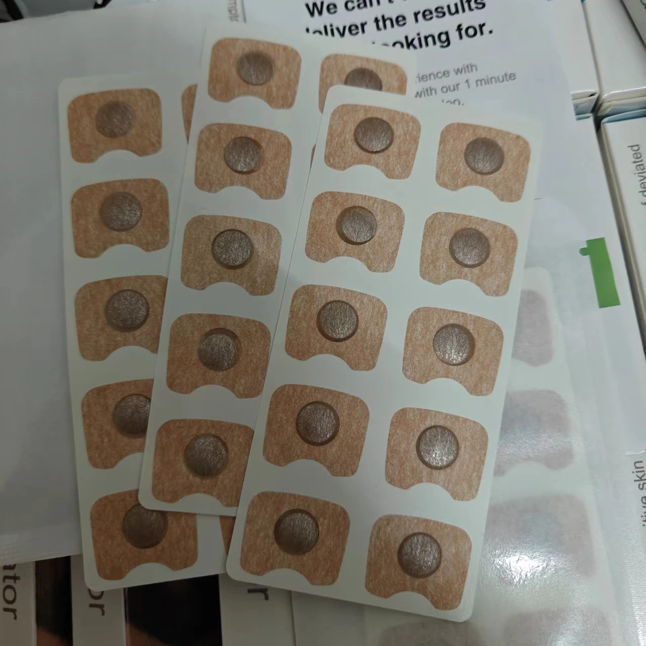 

Best Strongest Glue Tabs Magnetic Nasal Strips Starter Kit - Nasal Breathing Dilators Refills for Enhanced Nose Breathe Strips