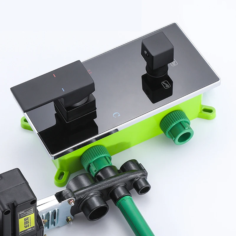 Imagem -02 - Tecnologia Digital Fixado na Parede ou Vias Preto ou Chrome Chuveiro Mixer Válvula de Controle com Display Bathmixer Chuveiro Alta