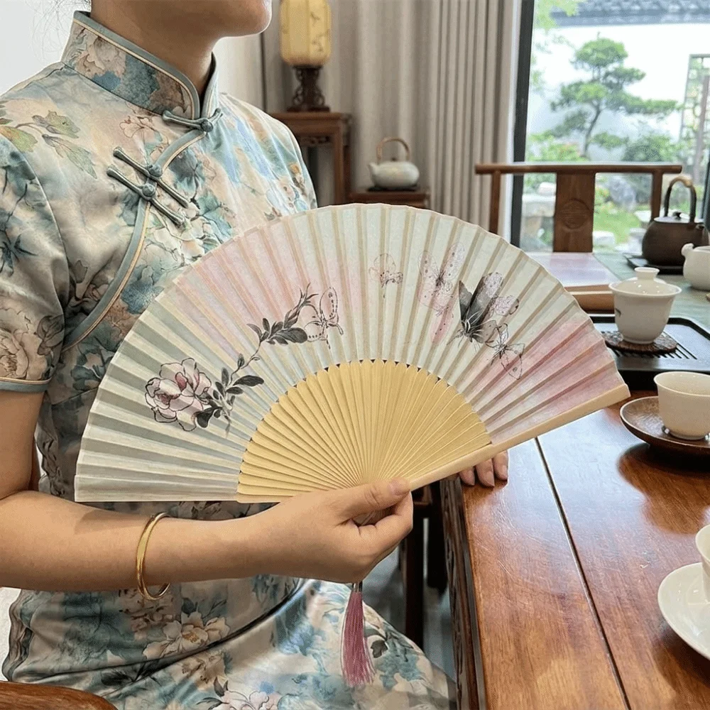 Decorative Retro Folding Hand Fan Lotus Design Classical Chinese Style Fan with Tassels Wooden Handle Dance Fan Outdoor Activity
