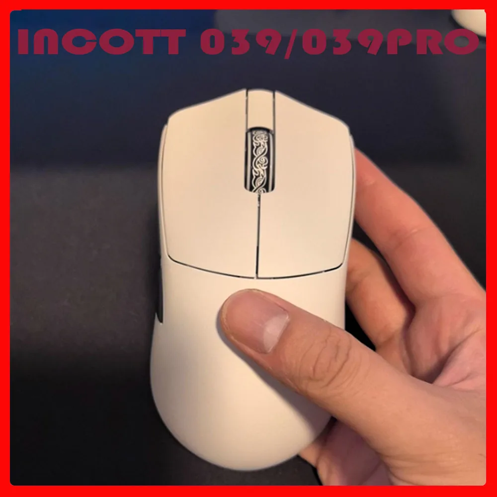 

Трехрежимная мышь Incott 039/039Pro PAW3395/PAW3950ES-KING, легкая беспроводная игровая мышь RGB 8K для киберспорта