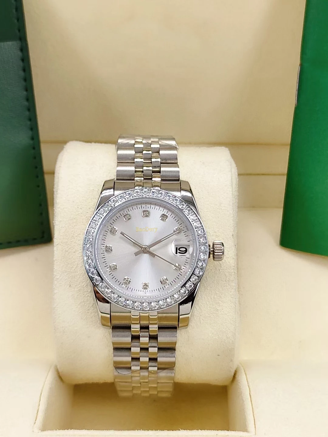 31mm Mechanical Women’s Watch with Hot Selling Diving Features and Ice Rock Aesthetic