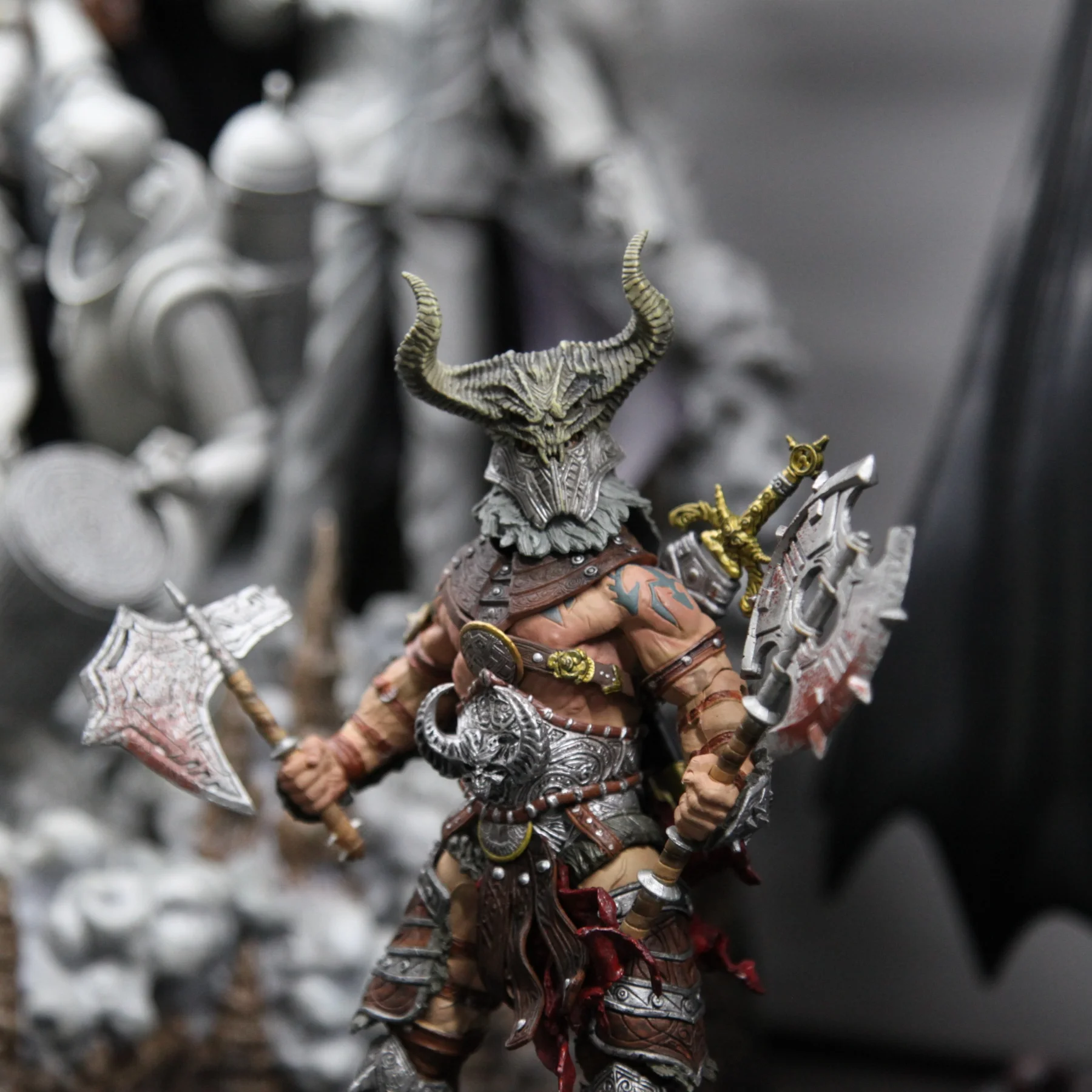 

Фигурка воина Диабло Варвар — шарнирная кукла с четырьмя всадками, Коллекционная модель дисплея для любителей игр