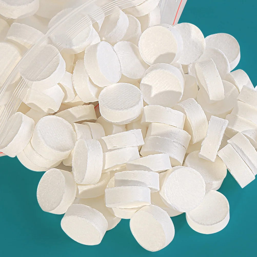 

200Pcs Compressed Face Towels Disposable Travel Washcloth Outdoor Supply Small Towel Tablet Compressed Towel Face Washcloths