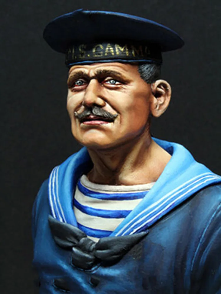 

Unassambled 1/10 ancient officer man bust Resin figure miniature model kits Unpainted