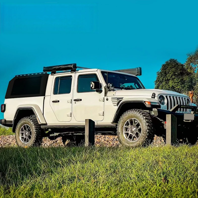 Suitable for Jeep JT Pickup Truck Rear Black Carbon Steel with Tempered Glass New High Cover Canopy