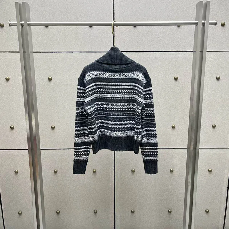 Lady's double-breasted knitted cardigan, 100% wool sweater, lapel long-sleeved top, 2026, new style, versatile coat, y2k
