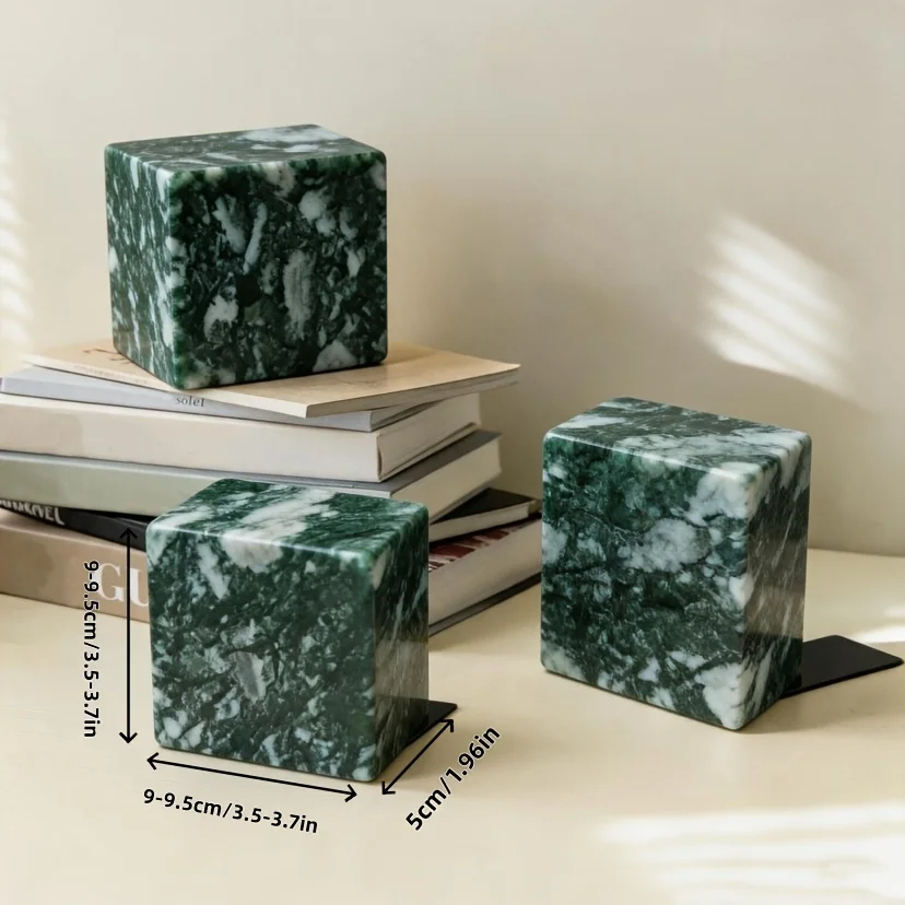 Polished Solid Natural Bloodstone Bookend, Weighing 2.6 Pounds, Heavy-Duty Stone Bookend Suitable for Desk and Library Storage, Handcrafted and Finely Polished Mineral Stone Bookend Stand, Suitable for Office and Study Room Use, Simple and Versatile, Can Be Used as a Home Desktop Display Decoration