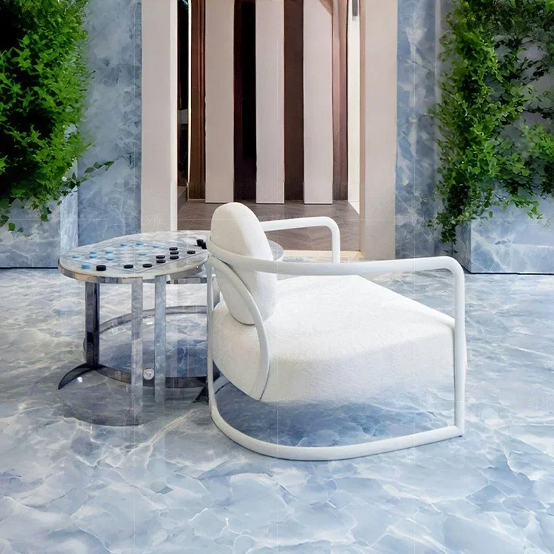 Light luxury embroidered fabric sofa chair, living room home villa high-end sense, metal single armchair