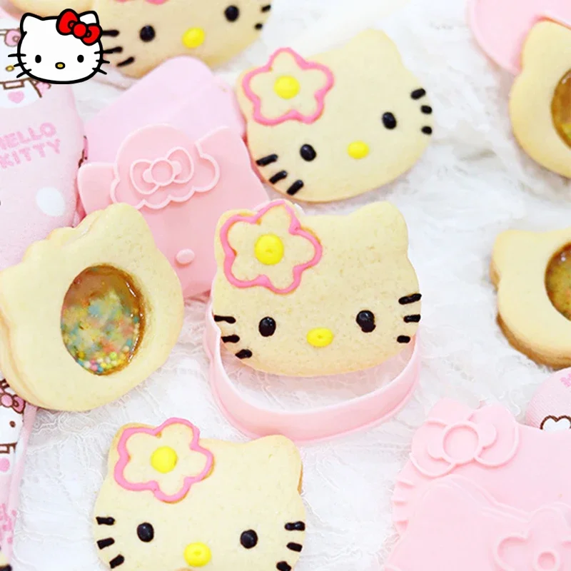 4PCS Sanrio HelloKitty Ice Tray Mold Kawaii Summer Anime Home Kitchen Baking Pastry Ice Cube Silicone Popsicle Ice Box Tool Gift