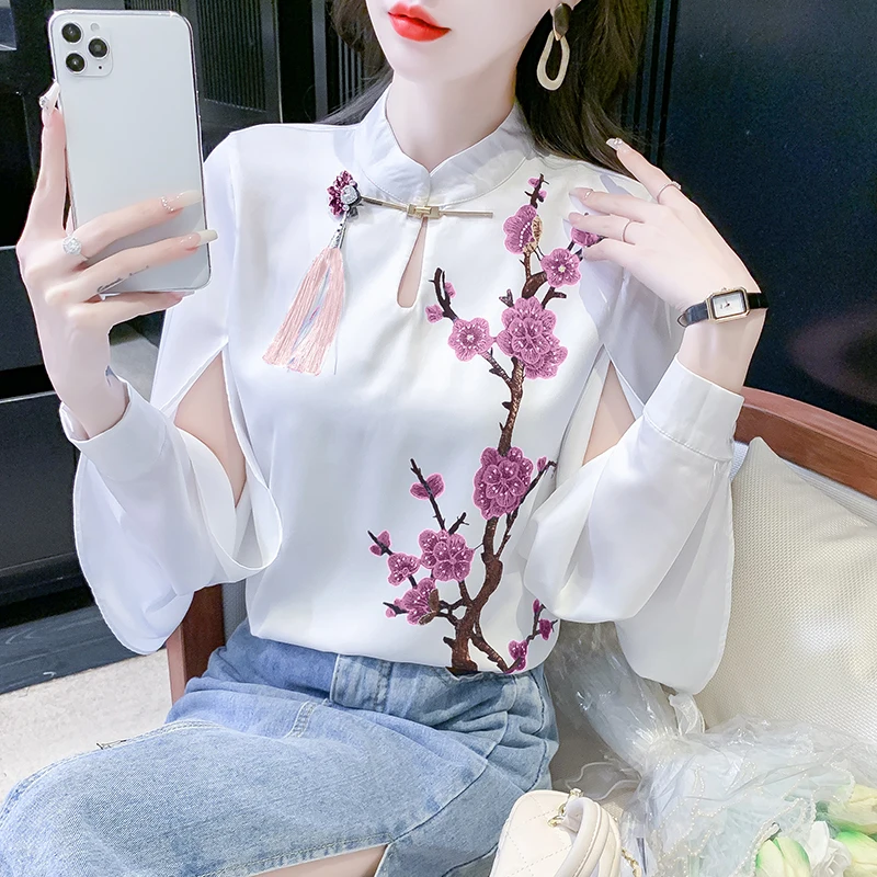 Chiffon Women\'s Shirts Summer 2023 New Floral Chinese Style Blouses Loose Long Sleeves Hollow Top O-Neck Clothing