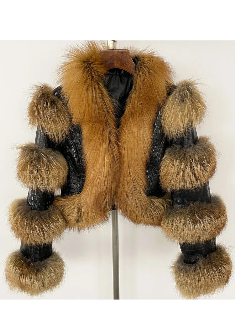 ZMEENNA 여성을위한 고급스러운 블랙 양각 가짜 모피 트림 자켓 세련된 실버 커프스 겨울 겉옷 완벽한 ZM3605