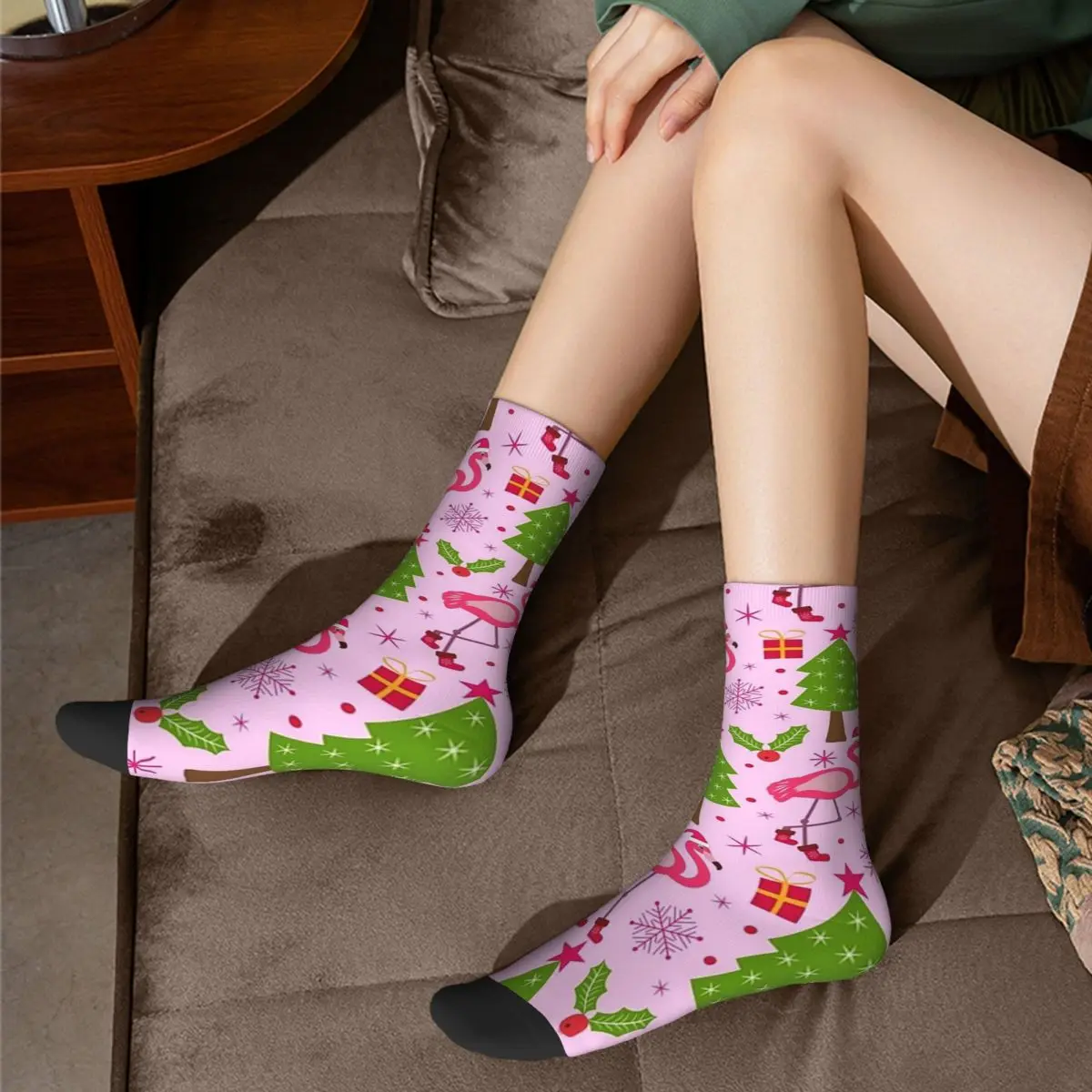 Christmas Tropical Flamingo With Pine Tree On Pink Socks Harajuku Stockings All Season Long Socks for Man Woman Birthday Present