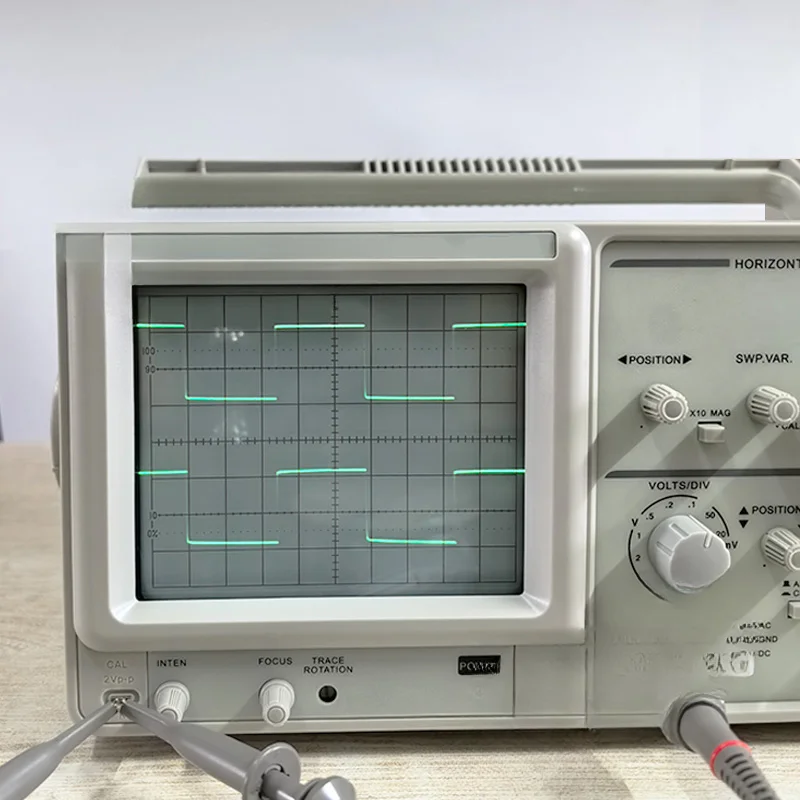 MOS-650CH analog oscilloscope dual channel dual tracer oscilloscope bandwidth 50