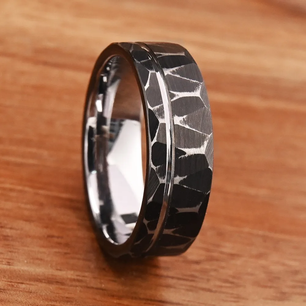 Somen 8mm Hammered Tungsten Carbide Ring For Men Black Electroplated & Antiqued Finish Grooved Wedding Band Engagement Jewelry
