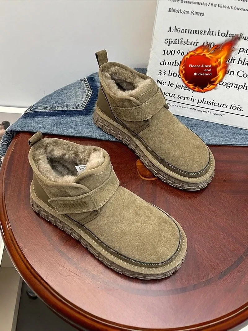 

Northeast Men's Winter Snow Boots Ultra-Thick Warm Fleece Lined Leather Fur Integrated Waterproof Non-Slip Rubber Sole