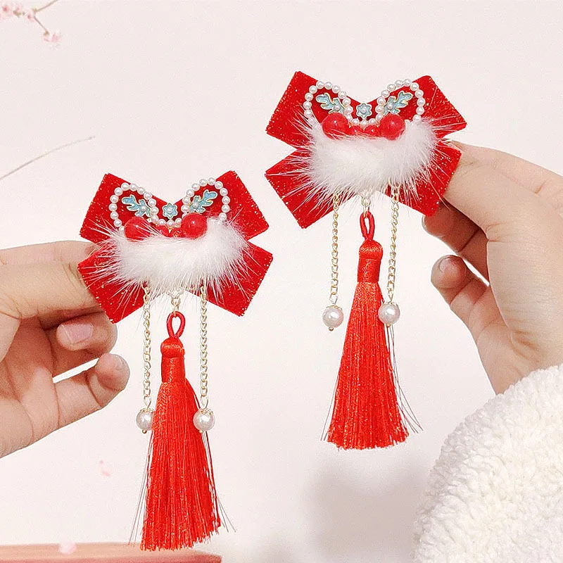

Lion dance children's hairpin, festive red bow side clip, Hanfu accessory, cute Chinese headwear