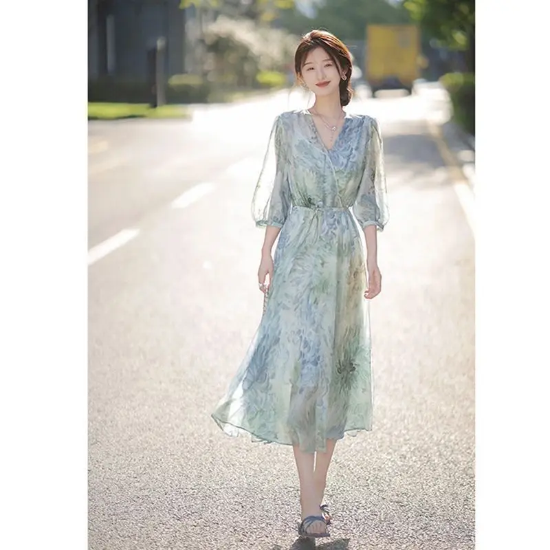 Small fresh floral dress summer new beauty god descends slim imitation silk chiffon