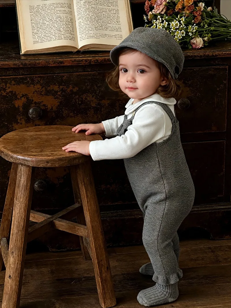 Spring and Autumn New Baby Strap Rompers Cotton Knitted Lace Jumpsuit Baby Girl and Boys Button Ruffles Strap Bodysuits for Baby