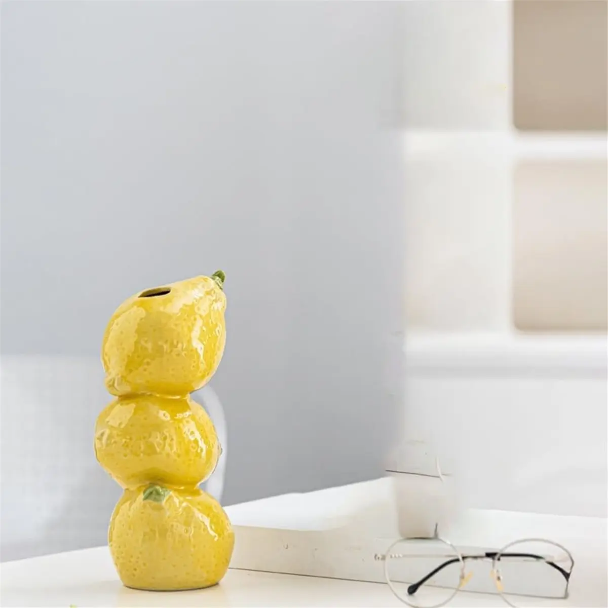 

Керамическая ваза с ярким стеком фруктов — химерный сложенный лимон, декоративная для дома, кухни (лимон)