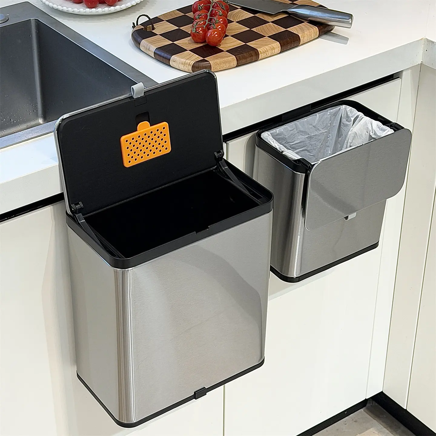

Stainless Steel Hanging Kitchen Trash Cans Cabinet Door Mounted Garbage Bins Wall-Mounted Foods Waste Container for Home Kitchen