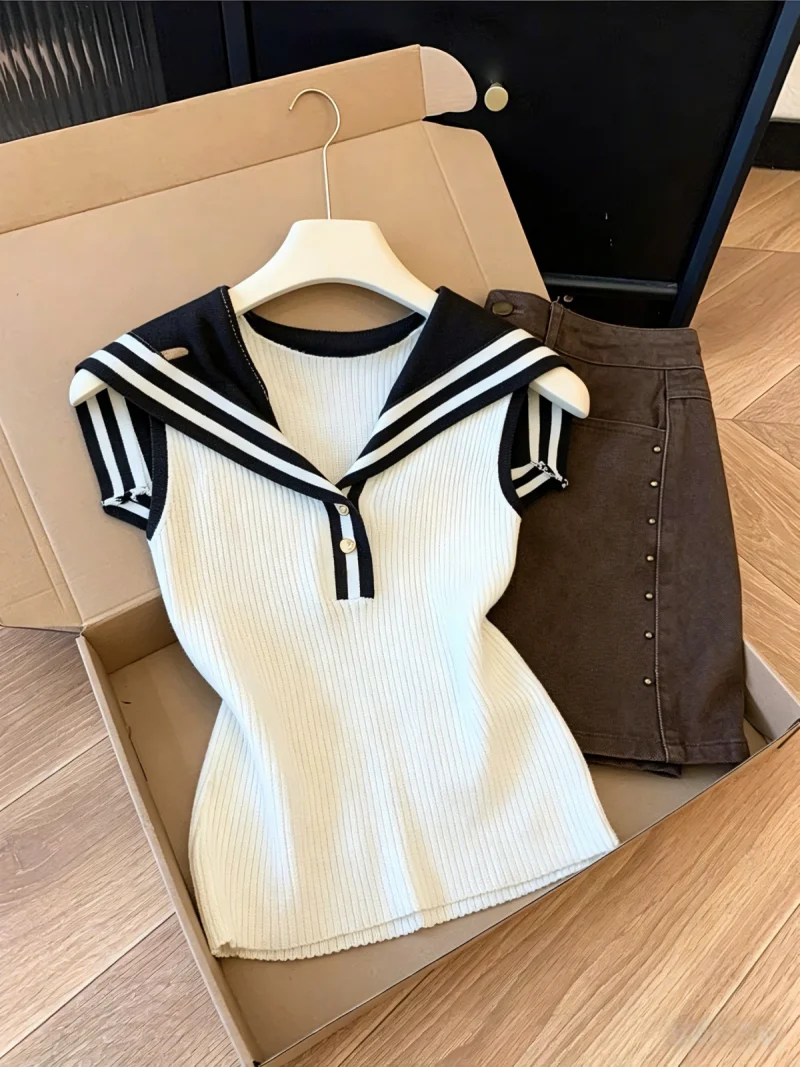 

Korean Style Navy Collar Knitted Top Women's Summer Fashion Age-Defying Sleeveless Self-Keeping Color Collision Shirt