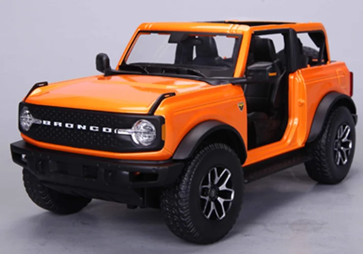 

Maisto 1/18 2021 Ford Bronco Badlands No door Diecast Model Car Blue/Orange