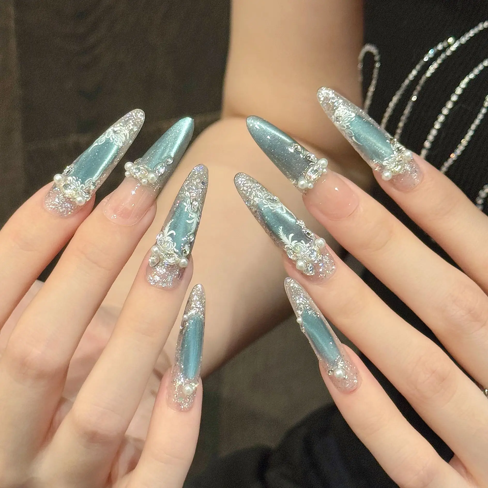 10枚入り ブルー アイスクリスタル キャッツアイ つけ爪 グリッター スパンコール パール ダイヤモンド ハンドメイド フェイクネイル ロマンチック フレンチチップ 付け爪