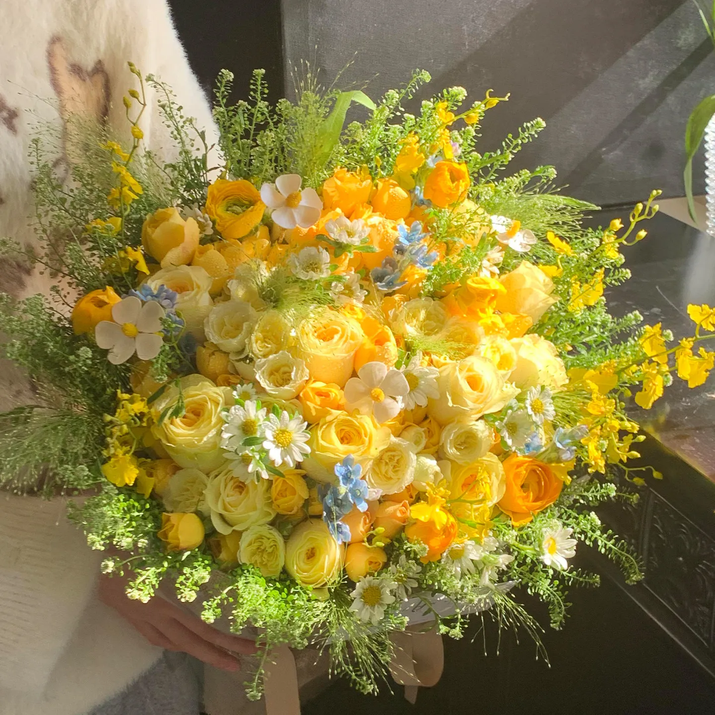 Premium Yellow Bouquet Simulation Flower Bouquet Fake Flower Forever Flower Graduation Bouquet