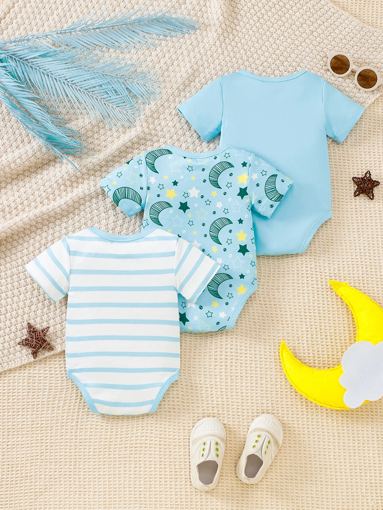 3pcs Summer Unisex Baby Bodysuit Multipack, Light Blue Star Moon Print & Stripe Solid Short Sleeve Onesie Set, Soft Neutral Newb