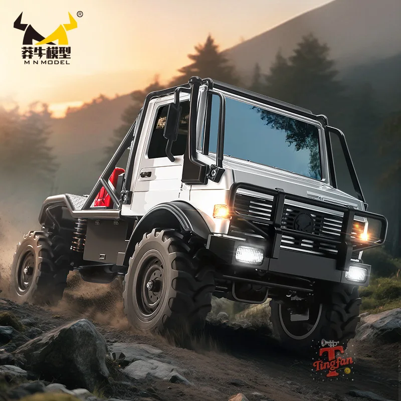 

JJRC MN-333 Full-Scale 4WD RC Model Car with Shock Absorption & Crash Resistance - Off-Road Rock Crawler Christmas Gift