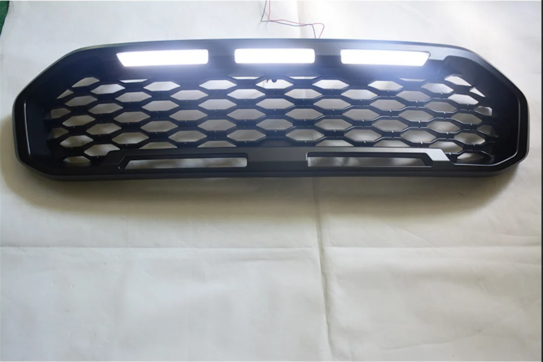 Good Quality ABS Front Middle Grill Racing Grills With LED Lights For Ranger T8 XL XLT MK2 2018 2019 2020 2021