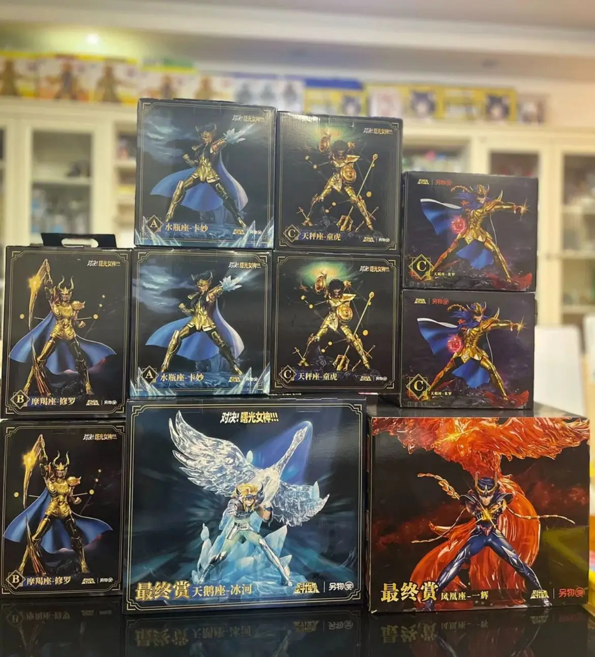 In Stock Genuine Saint Seiya Rewards Aquarius Capricorn Asura Libra Child Tiger Swan Glacier Figurine Gift