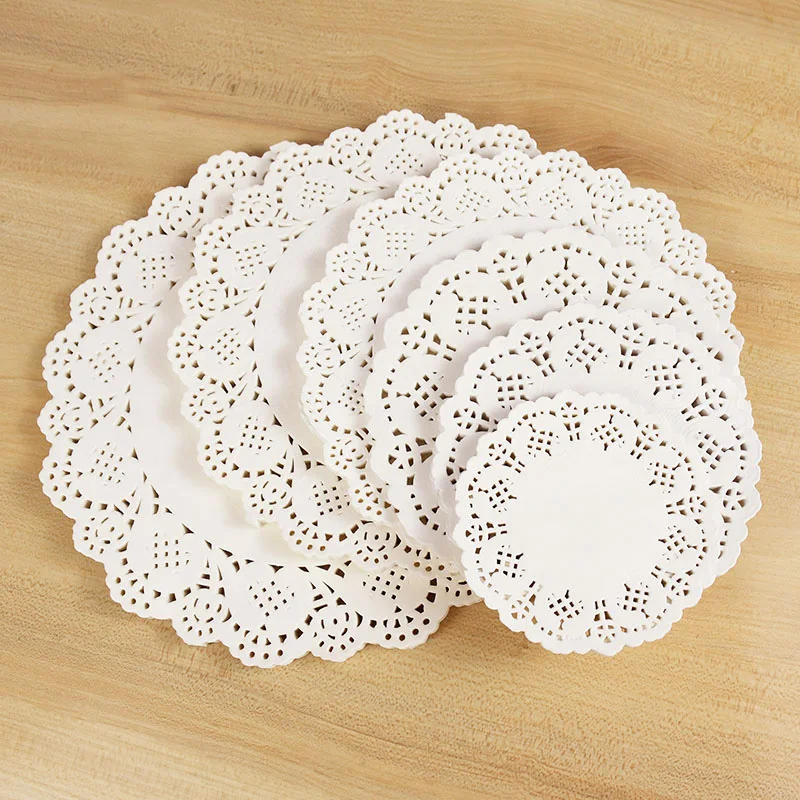 100Pcs White Hollow Out Placemat Round Cup Coaster Lace Cake Wrapper Paper For Wedding Party Table Decoration Kitchen Supplies