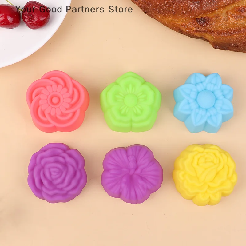 6Pcs Flower Silicone Mold DIY Handmade 3D Flower Ice Cube Soap Chocolate Plaster Candle Resin Mould Cake Baking Tool