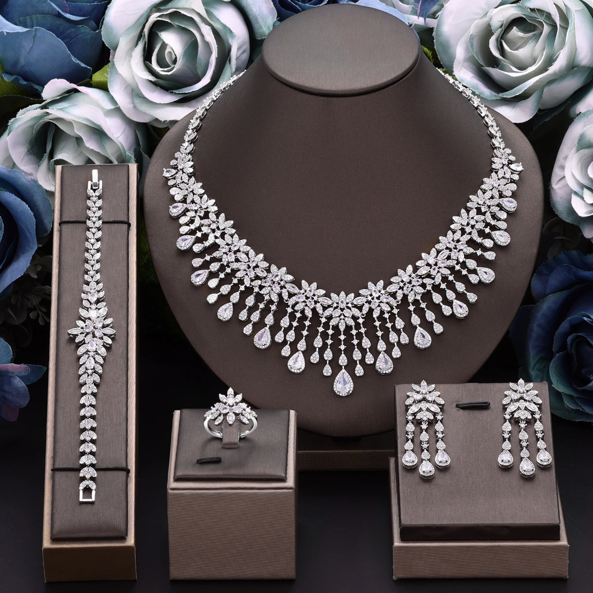 

2024 New 4-piece Jewelry Set Flower Cubic Zirconia Tassel Necklace Women's Bridal Wedding Jewelry Set Dubai Saudi Arabia