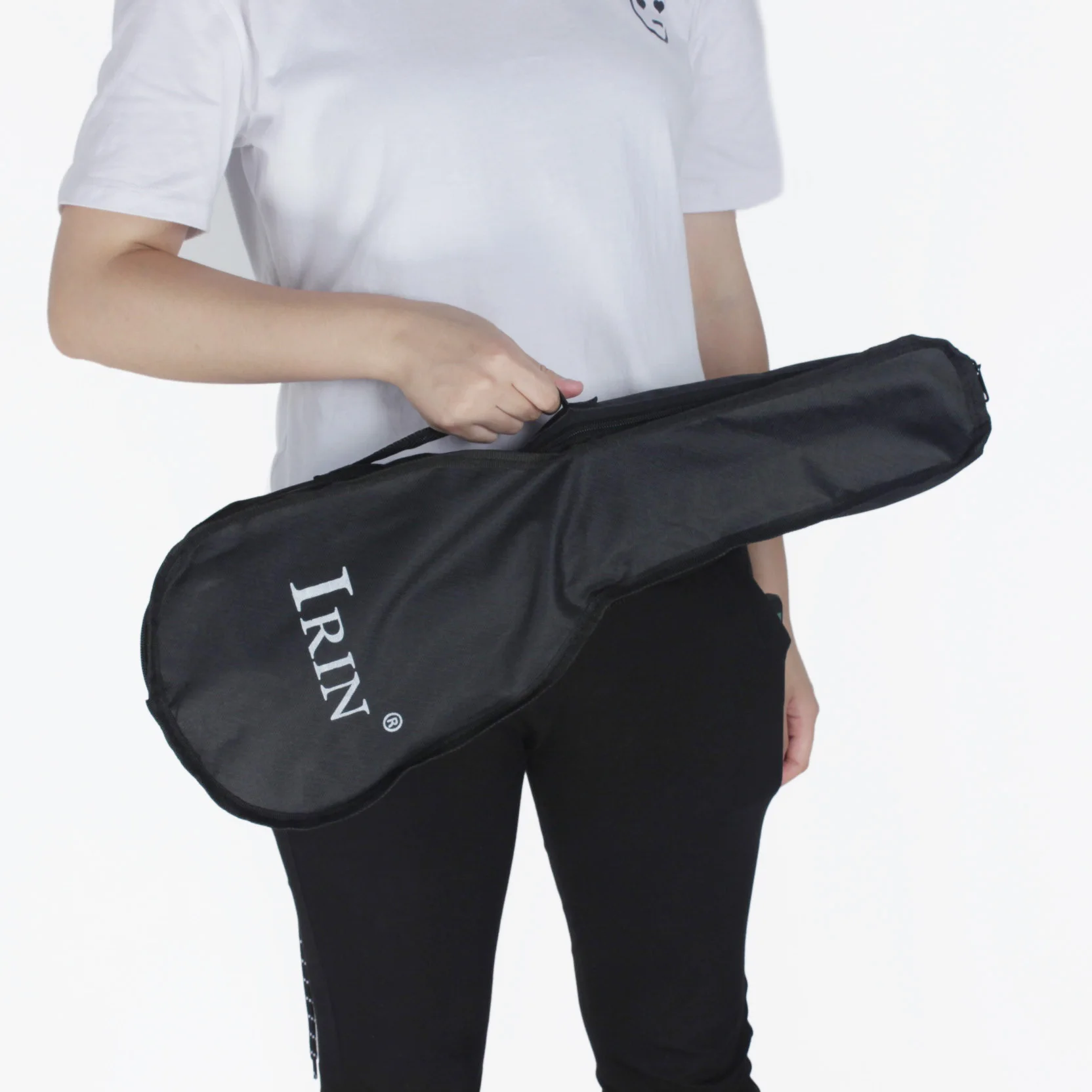 IRIN 21-Zoll-Ukulele-Tasche im Ethno-Stil – doppelter Schultergurt, wasserdichte gepolsterte Hülle, Ukulele-Tasche mit lebendigem Ethno-Muster – Detail 2