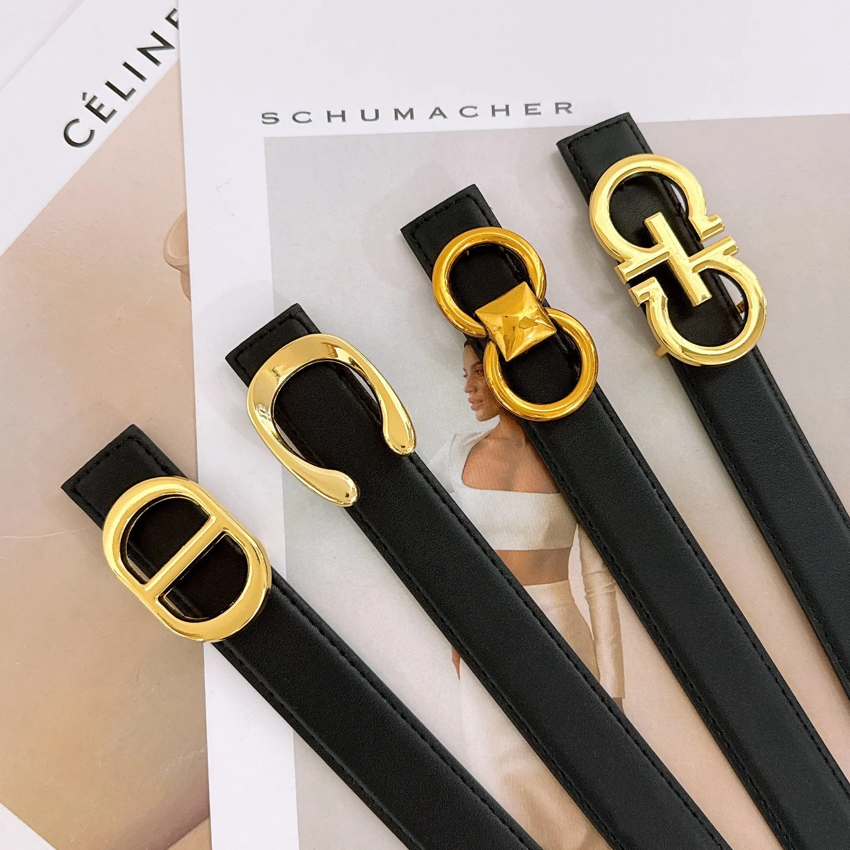 حزام جلدي للنساء، حزام بدلة مزخرف جديد متعدد الاستخدامات، أحزمة جينز عصرية سوداء للنساء