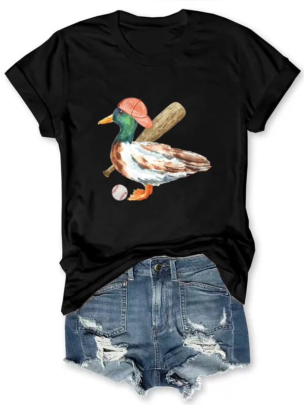 

2024 Hot Sale Stylish Baseball Lover Female T-shirt Cute Cartoon Duck Playing Baseball in A Hat Print Feahion Casual Female Tee