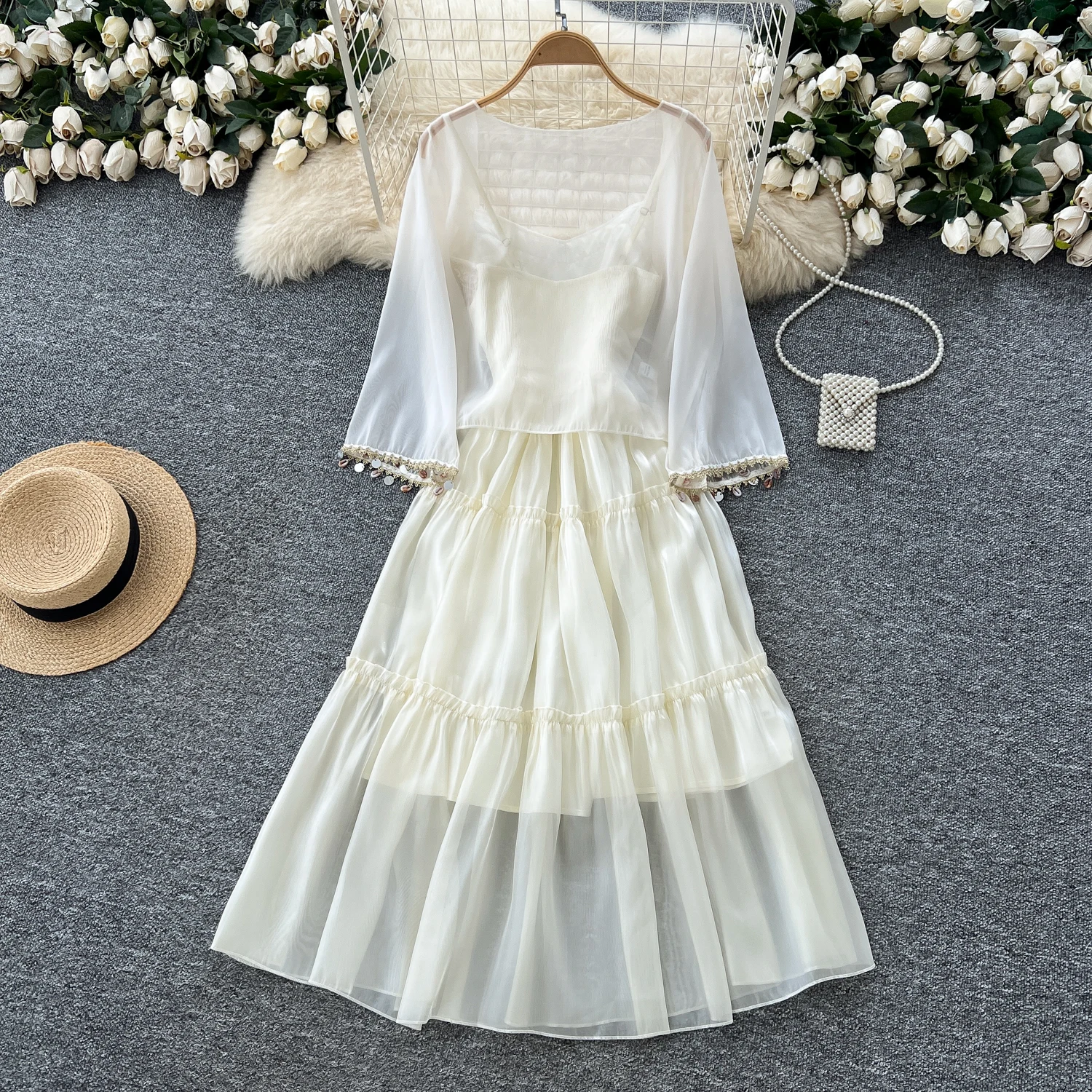 Ethnische Stil Französisch Urlaub Fee Femme Robe Sommer Neue Minderheit Vintage Pailletten Quasten Mujer Schlank Schlinge Mesh Süße Kleid