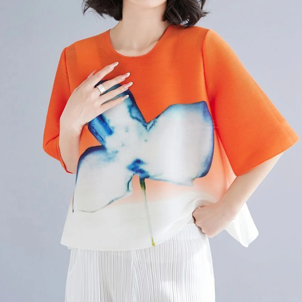 

Pleats 2025 summer new loose gradual change top thin dignified atmosphere printed short sleeve t-shirt