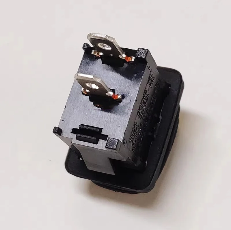 Taiwan original authentic ship type switch warping switch R13-66A8 two-pin black waterproof switch 10A/250V opening 19.4*13mm