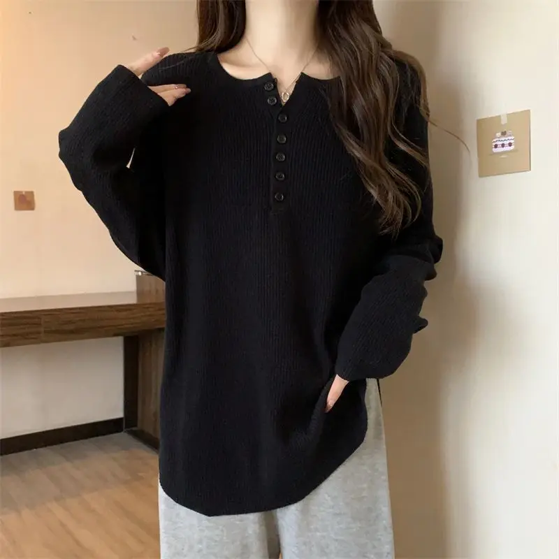 Large Size Long Sleeved T-shirt Women Spring Autumn 2024 New Style Loose Slimming with a Groove Strip Spliced on the Clothes