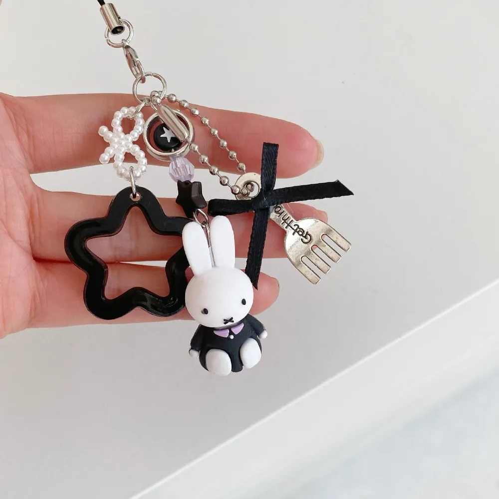 만화 미피 토끼 키체인 귀여운 레트로 가방 걸이 체인 펑크 스타일 별 장식 개인화된 창의적인 다용도 작은 선물